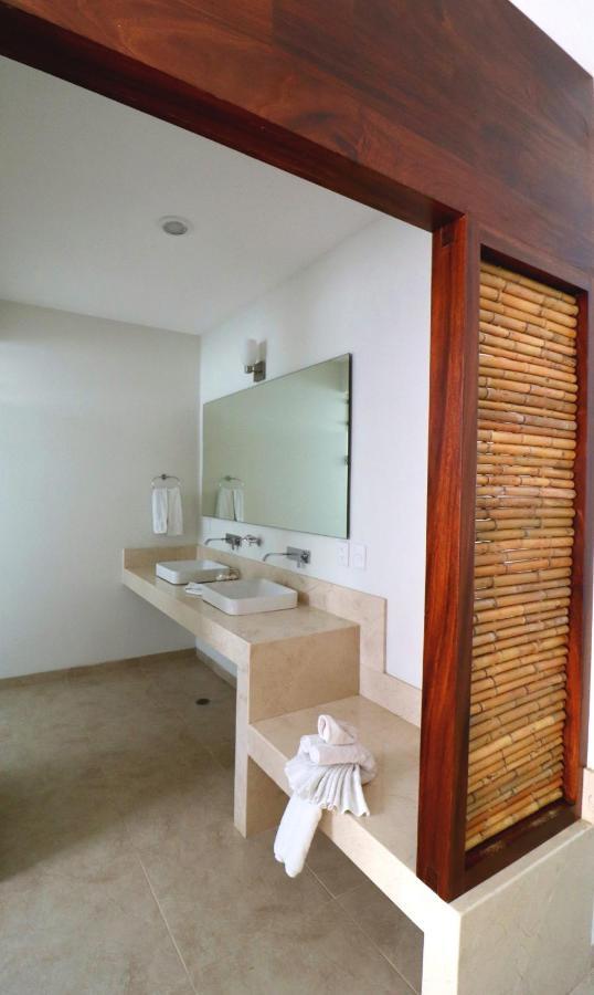 Lydmar Boutique Hotel Zihuatanejo Extérieur photo